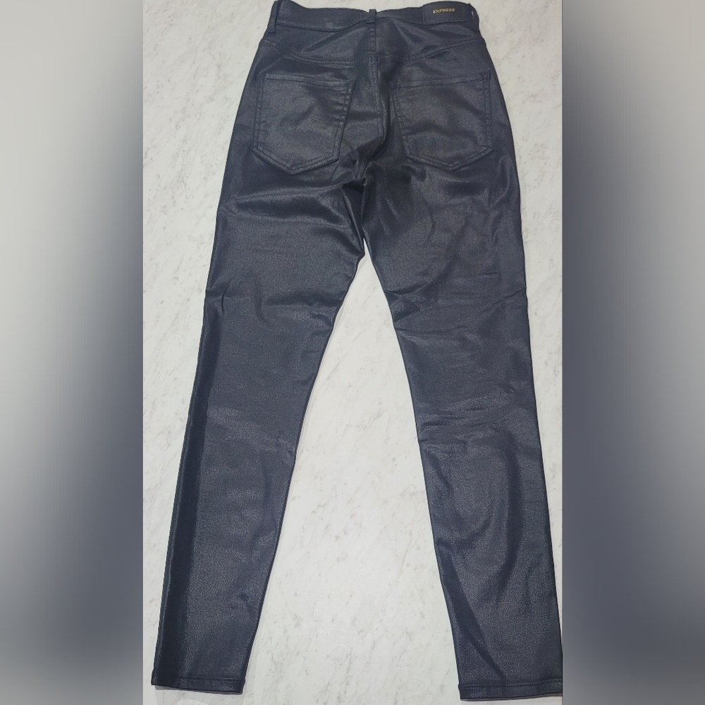 Express Skinny, High Waisted, Coated Color Black. - Picture 2 of 7